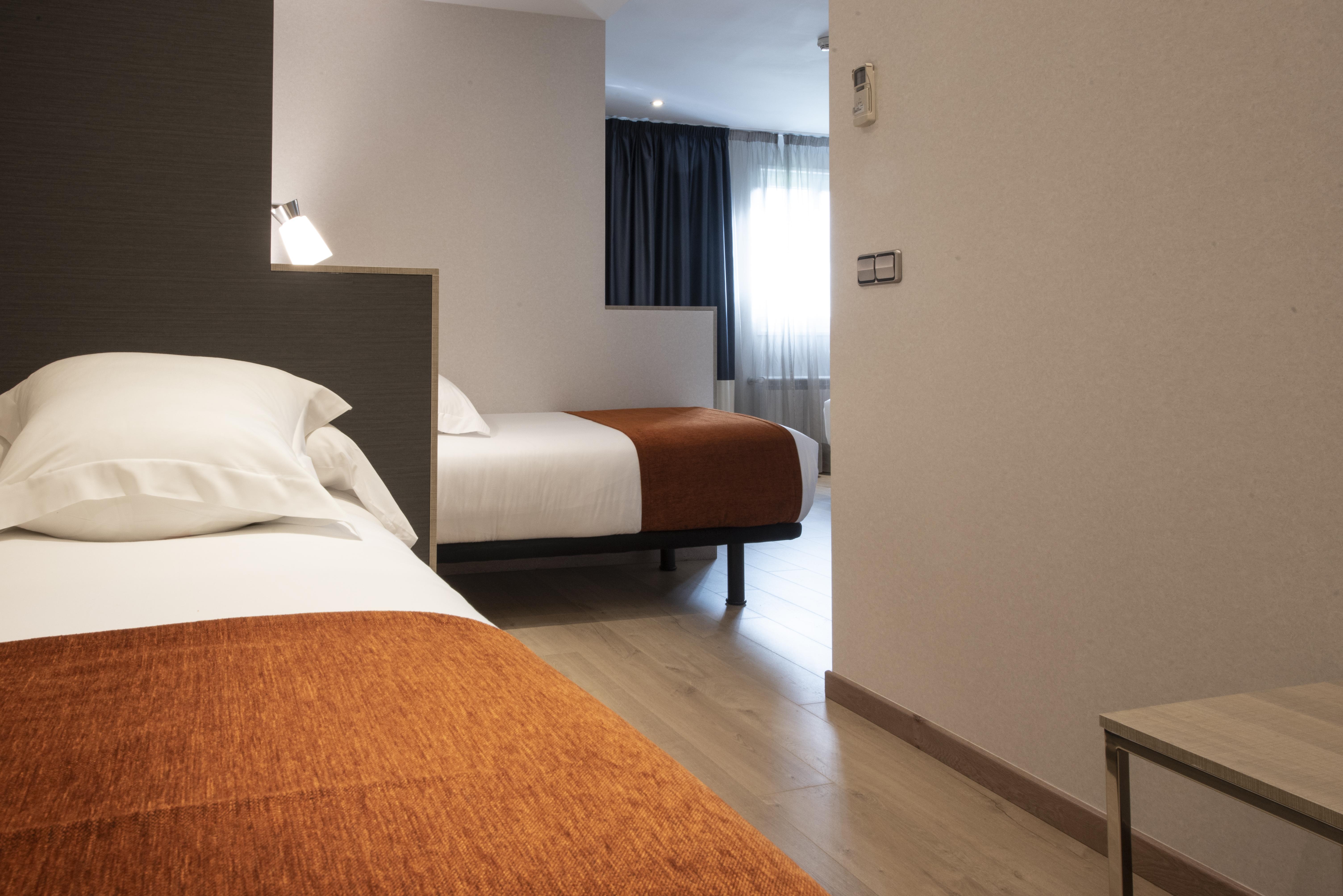 Hotel Avenida A Coruna Luaran gambar